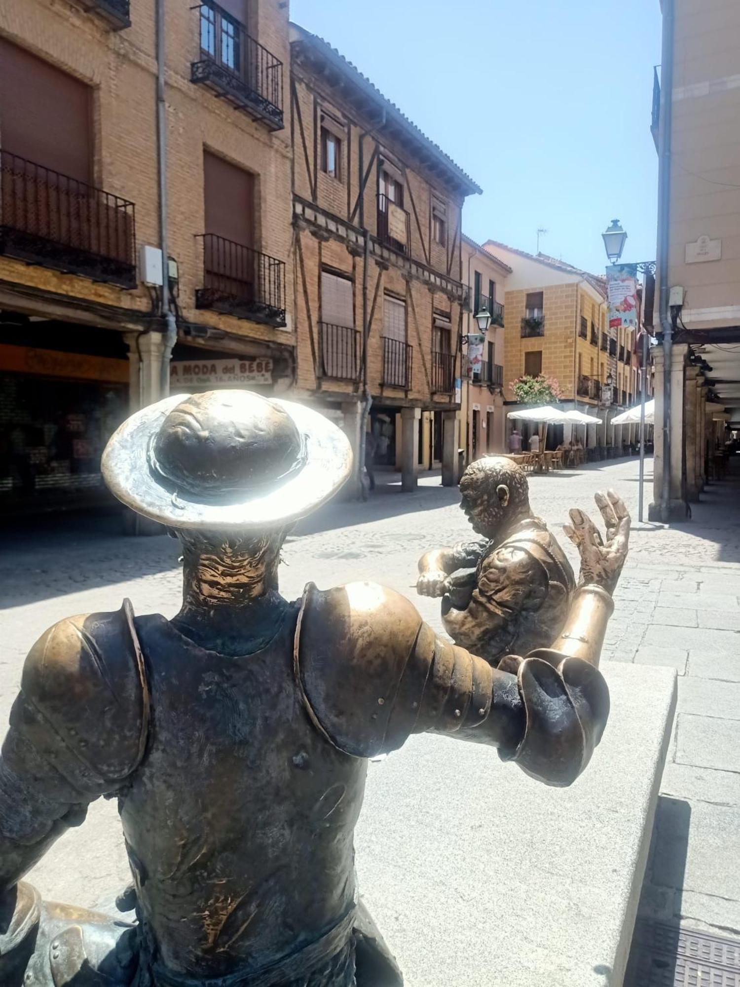 Casa De Huespedes Vecinodecerbantes Hotel Alcalá de Henares Kültér fotó